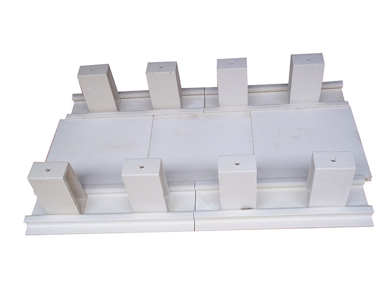 Cordierite and silicon carbide products Cordierite and silicon carbide products