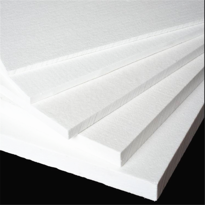 Ceramic fiber board