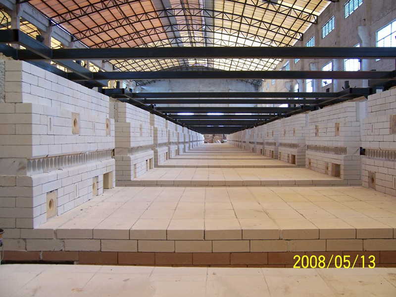 Roller kiln construction